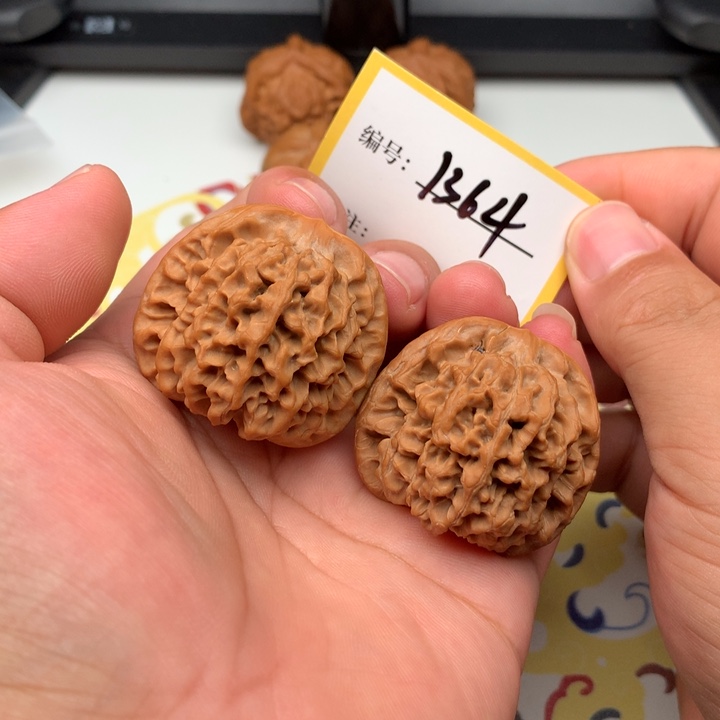 文玩核桃把件39.5精品秦闷1364