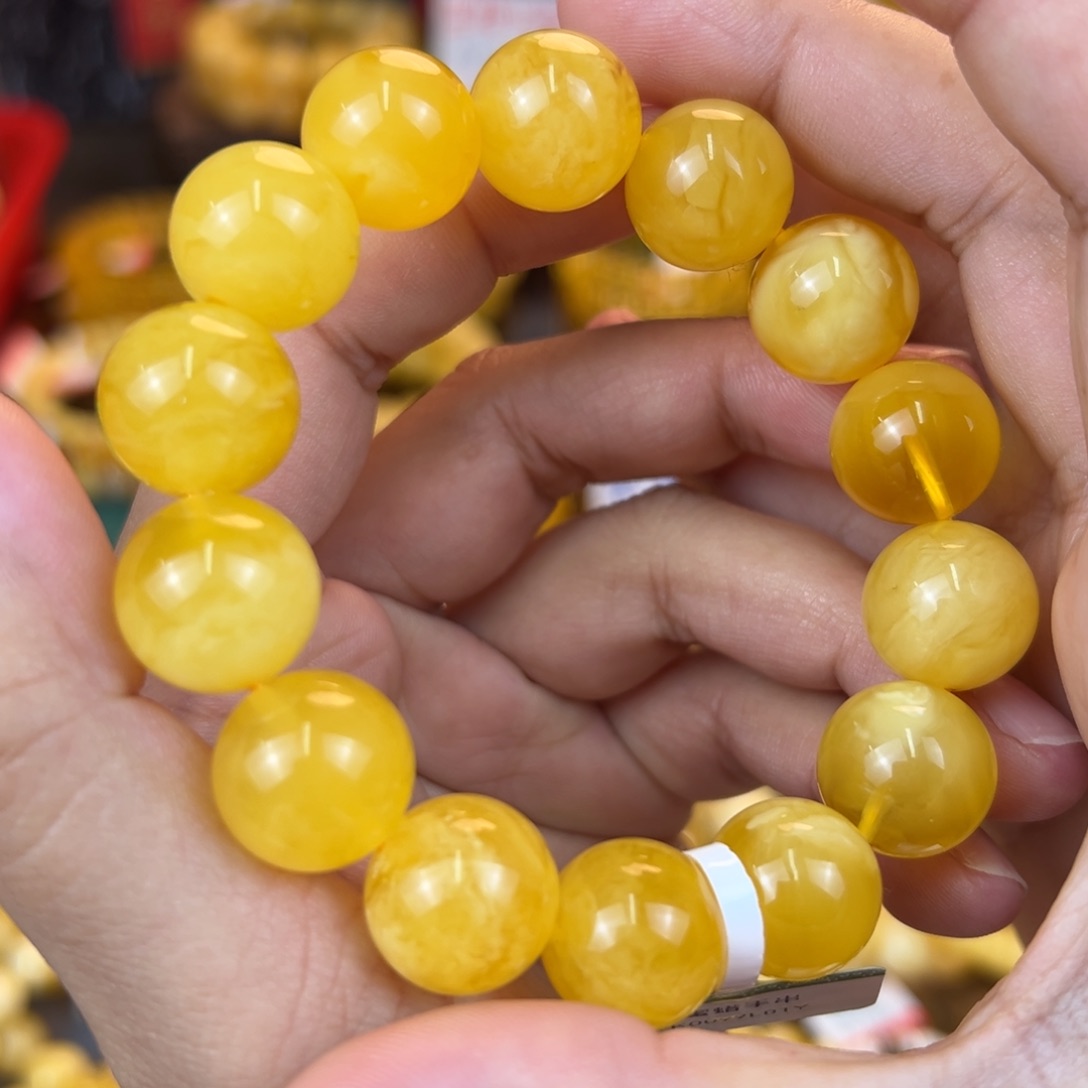 琥珀裸石未镶嵌kjjhhhhhjjjn