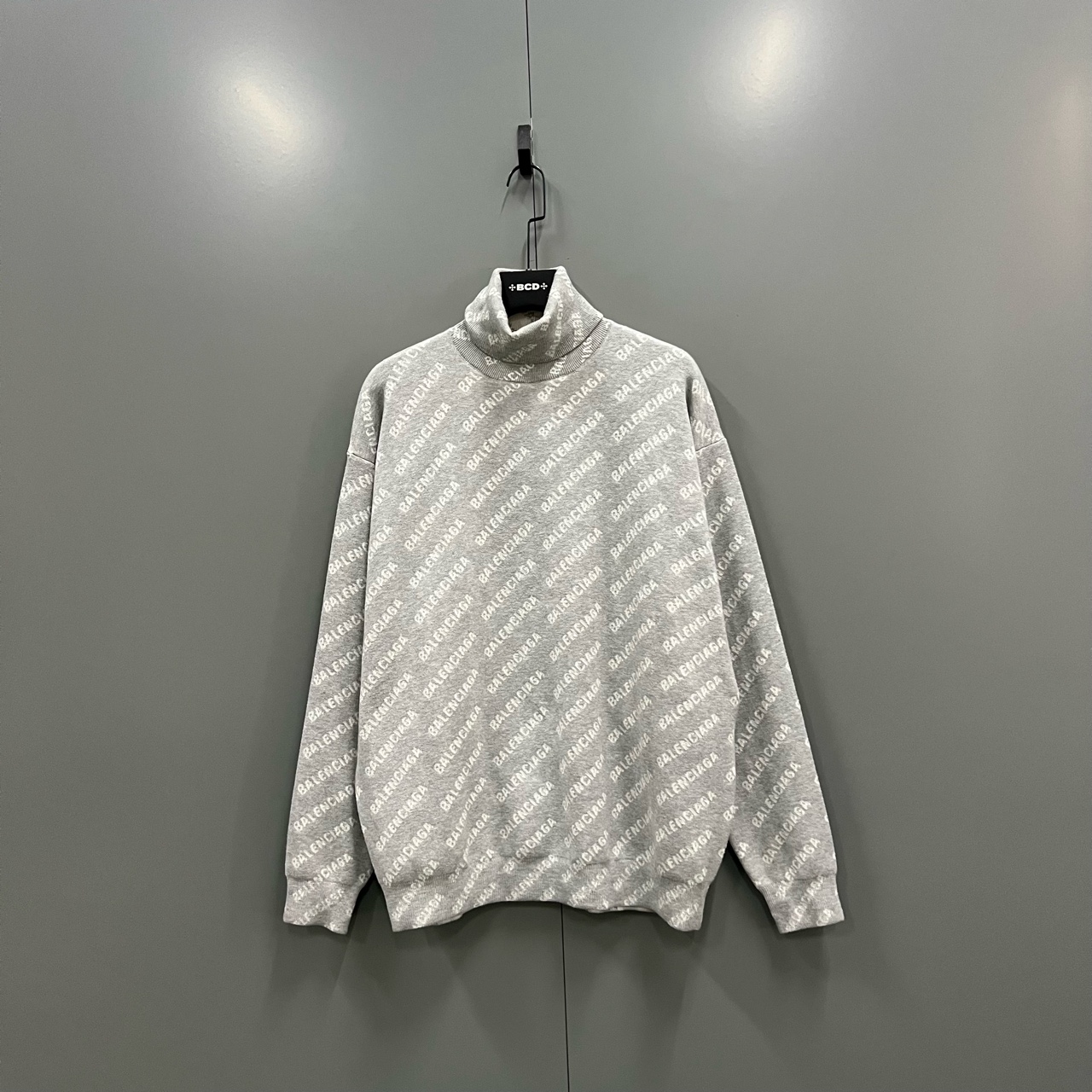 95新 Balenciaga/巴黎世家 zt3 弹幕logo针织衫 1码/604095