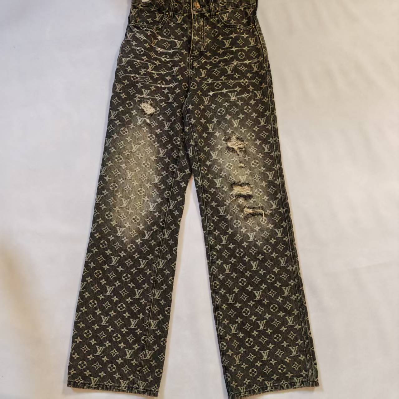 LouisVuitton/路易威登老花破洞牛仔裤    035
