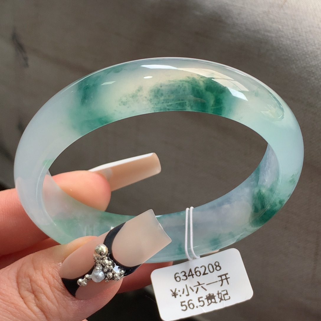 翡翠手镯未镶嵌高冰飘蓝花贵妃手镯（小六一开现询）