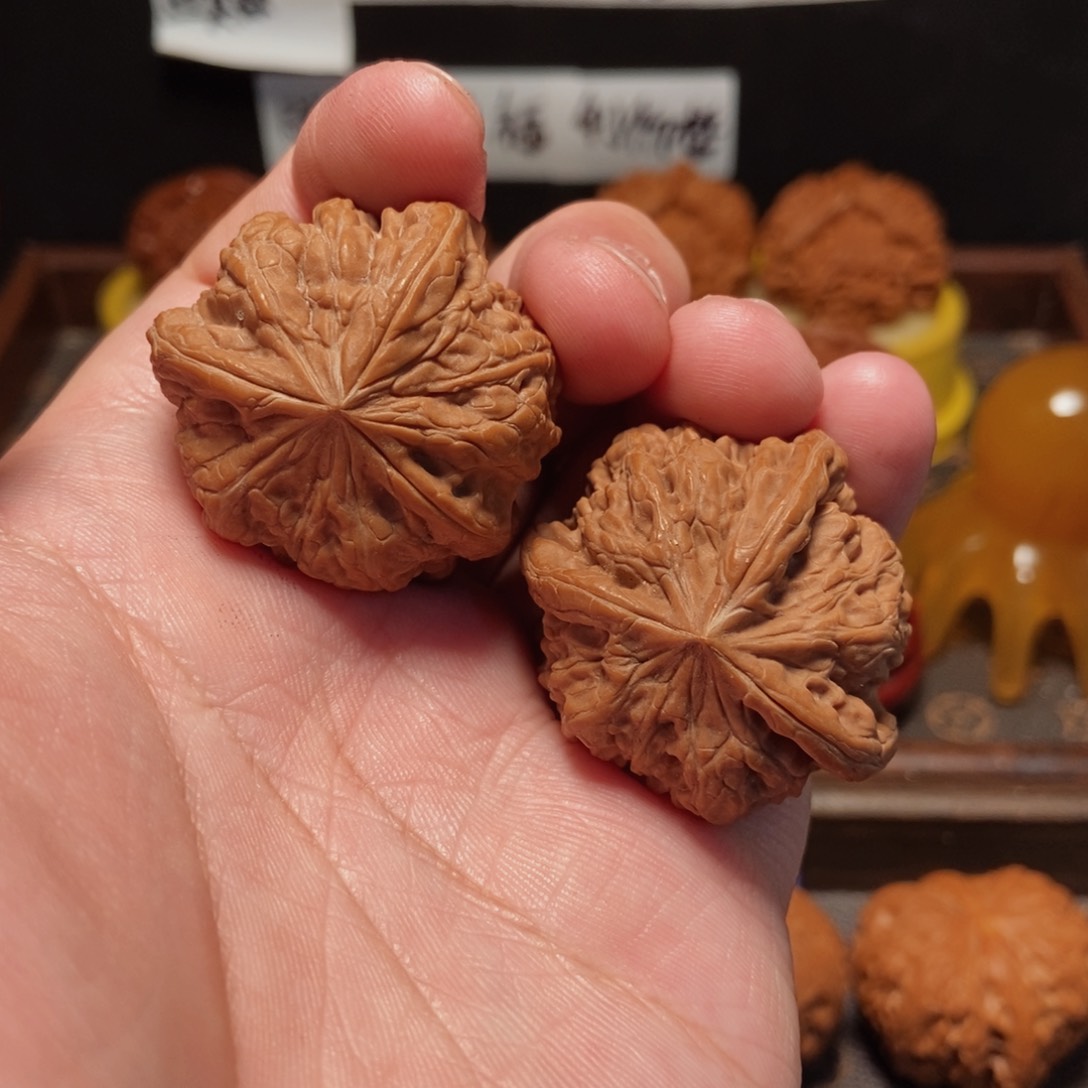 吊坠文玩核桃凹底3麟38尺14