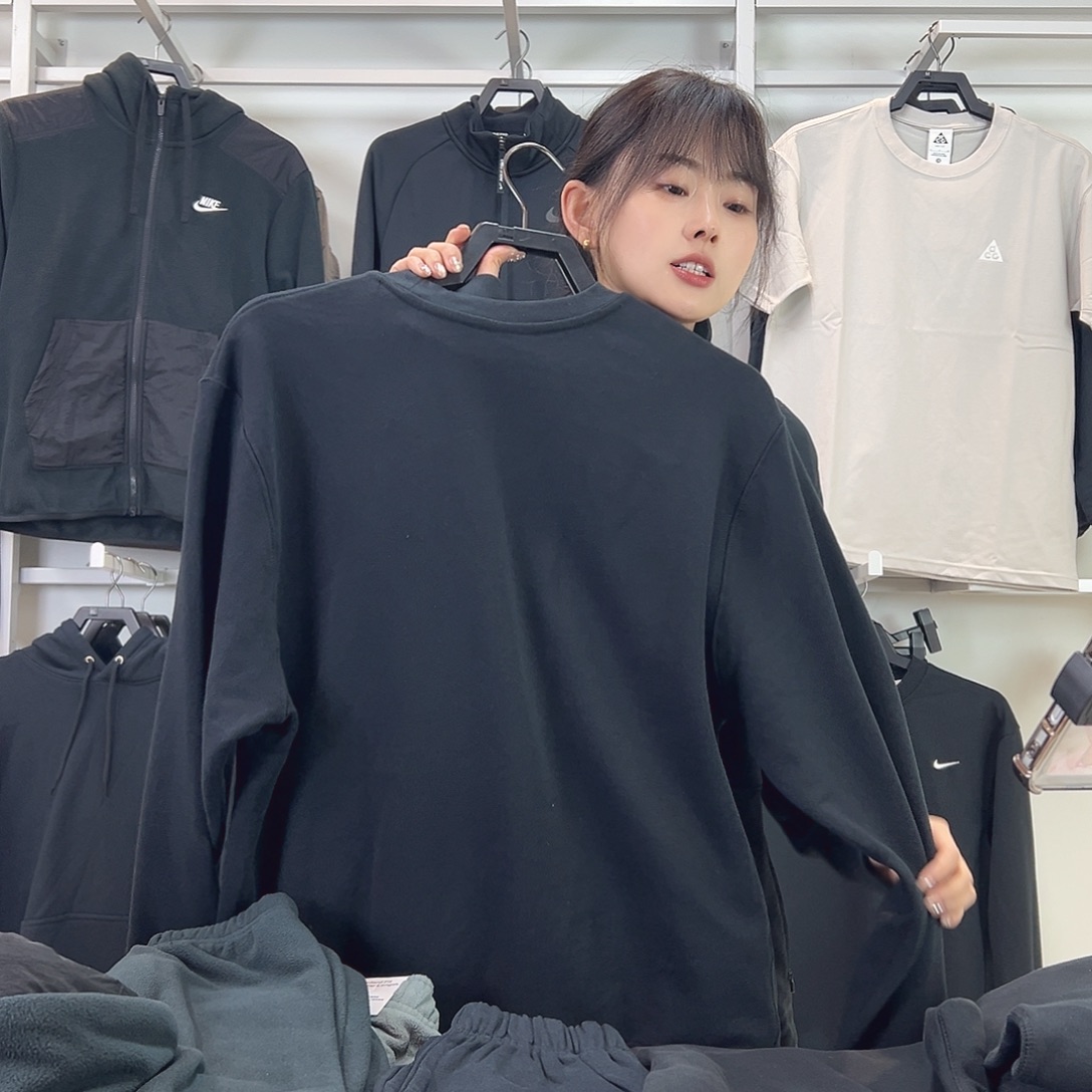 2667黑色卫衣2XL码170-190斤不退换