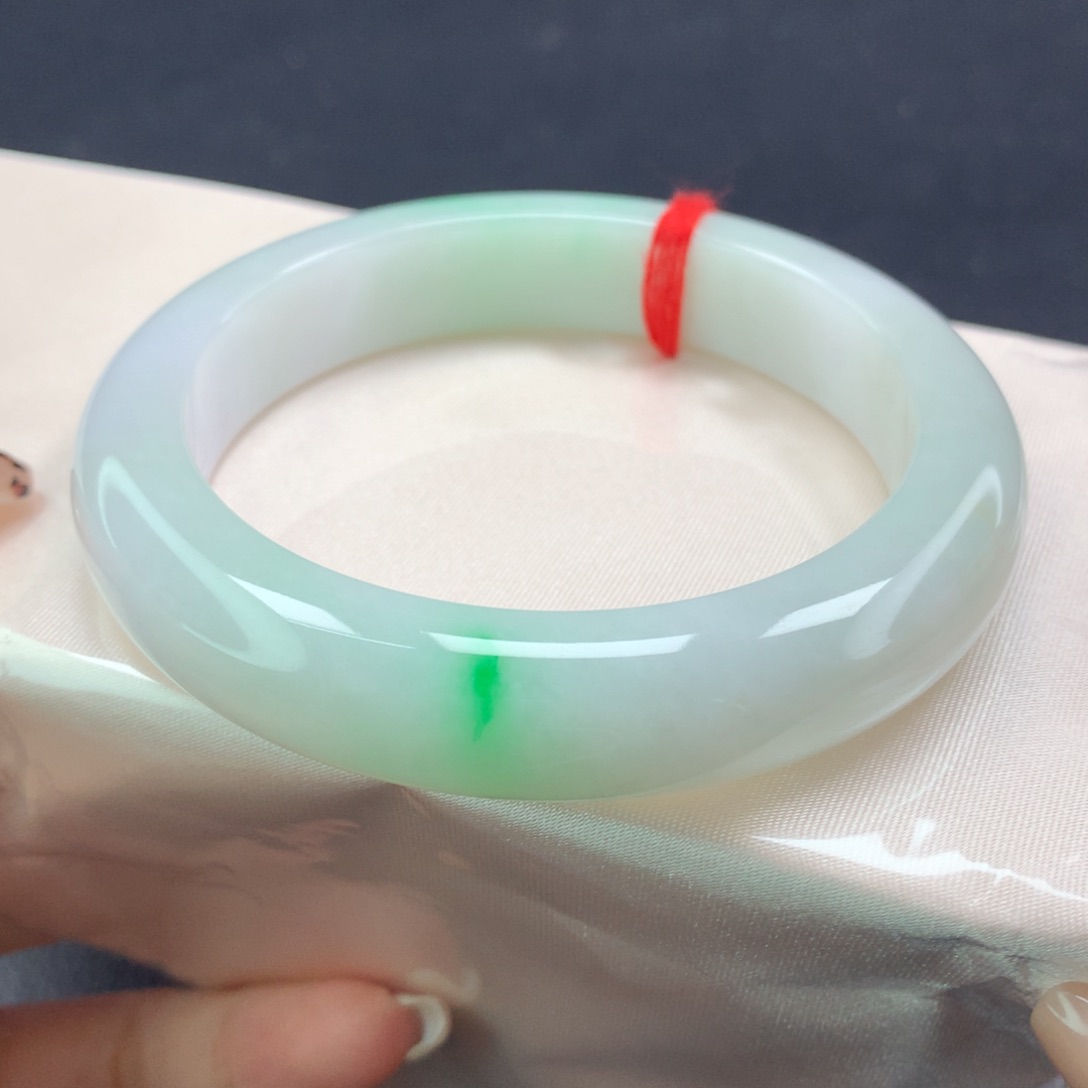 翡翠手镯未镶嵌（22号）