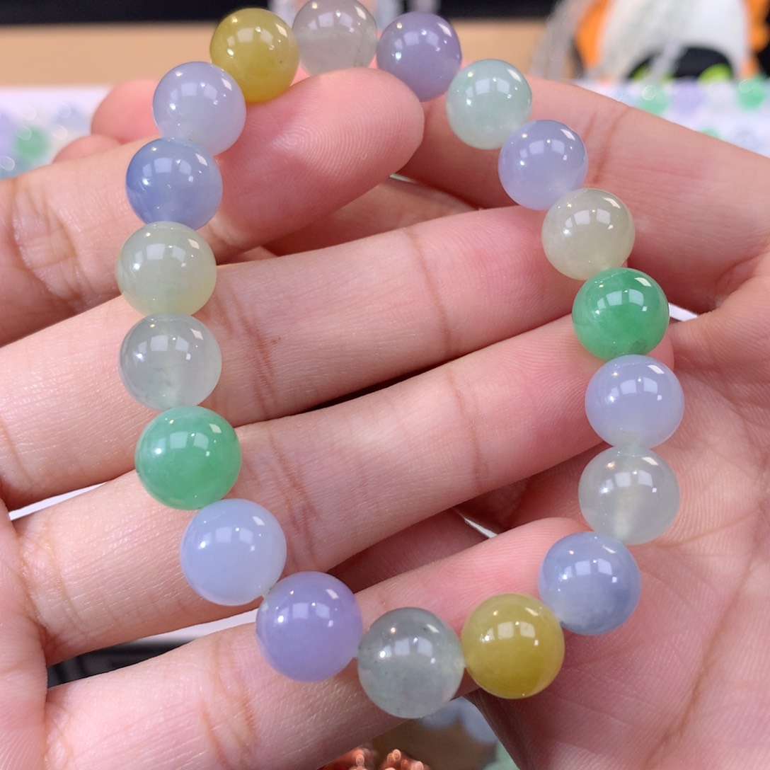 翡翠手链未镶嵌翡翠