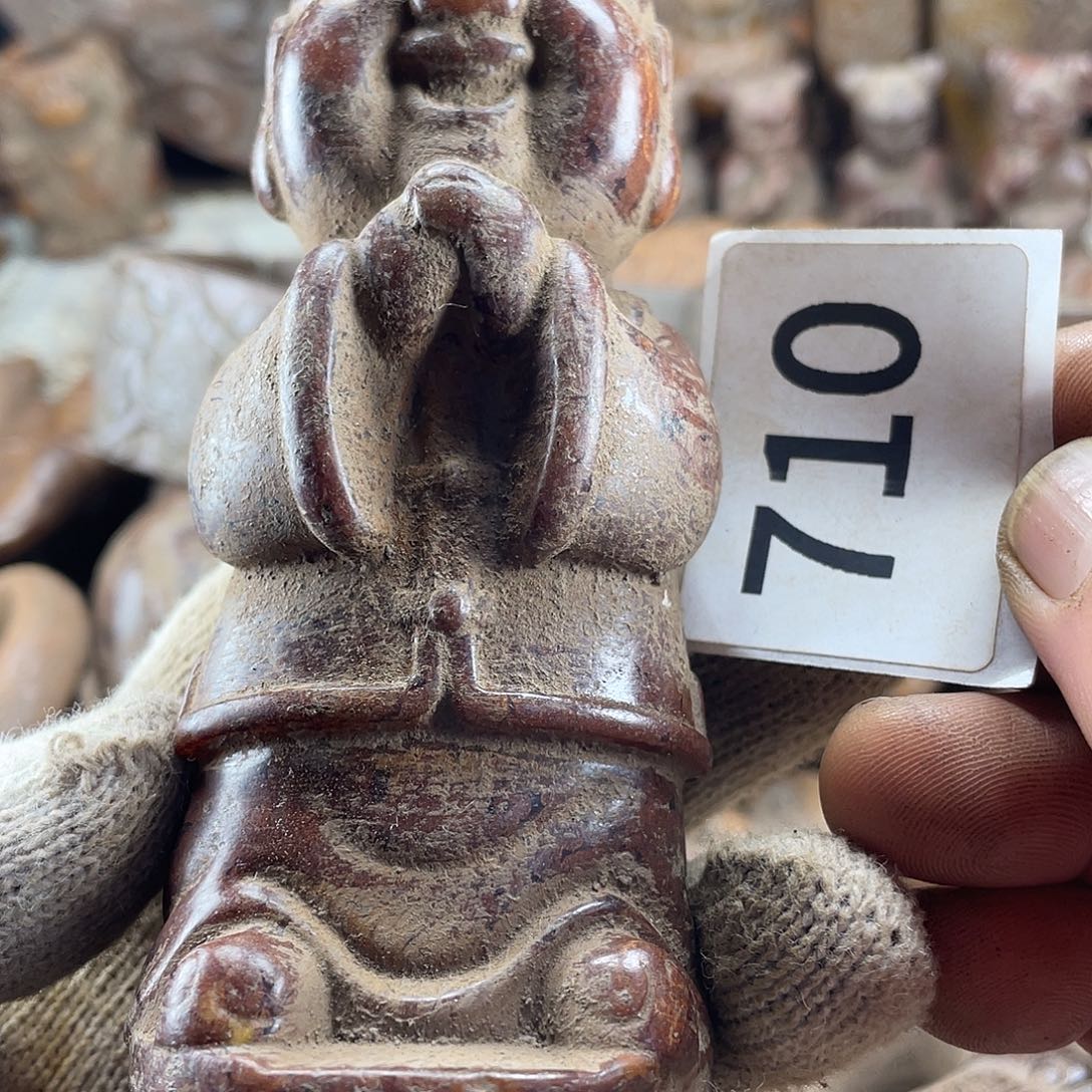 和田玉（糖玉）未镶嵌挂件