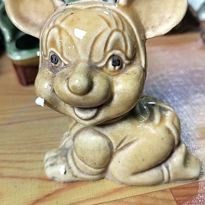 盘瓷片陶瓷杯盘壶碗都有