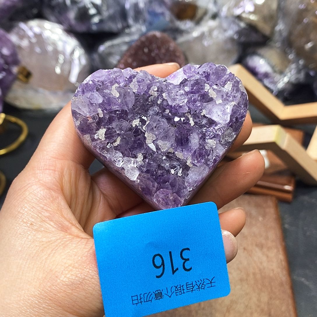 水晶大型摆件（非配饰）未镶嵌