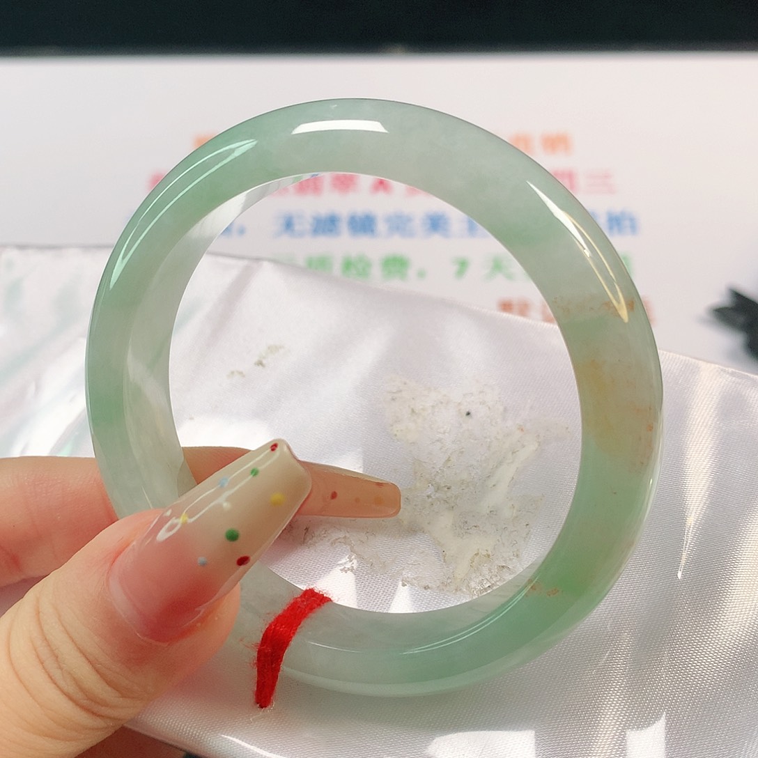 翡翠手镯未镶嵌翡翠手镯1223