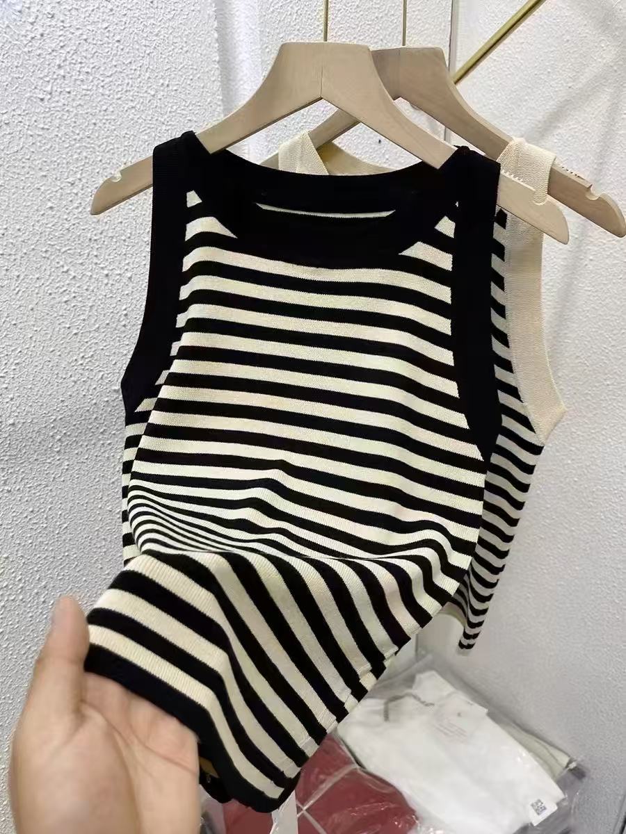 度假条纹背心/时尚百搭条纹圆领套头女士针织背心041907
