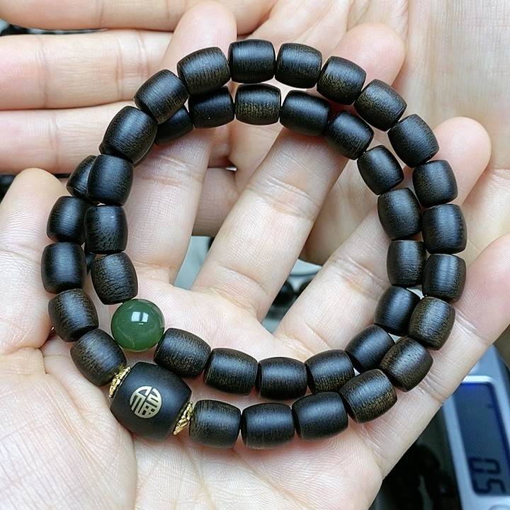 沉香手串粉**磋越南芽庄白棋楠