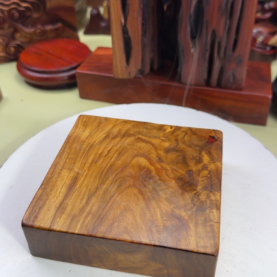 大果紫檀（缅甸花梨）一*