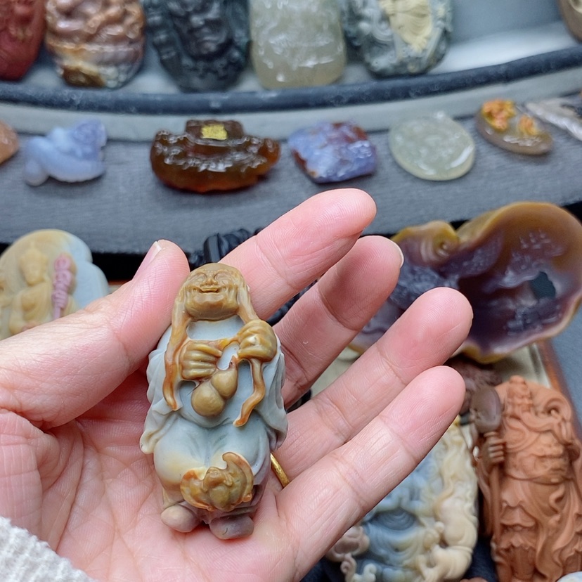 【闪购商品】定制石英质玉吊坠未镶嵌