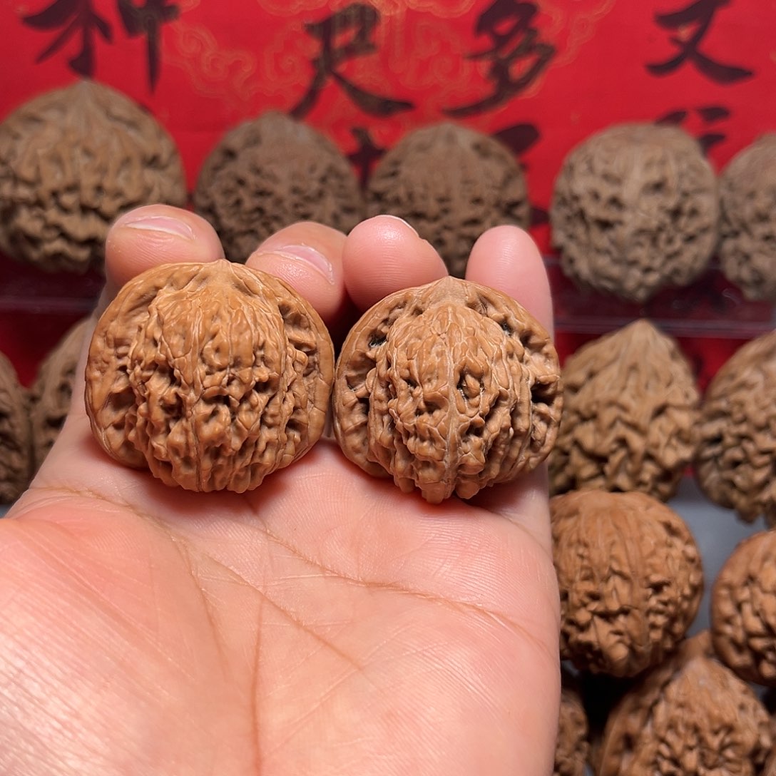 文玩核桃吊坠3.5尺四座楼