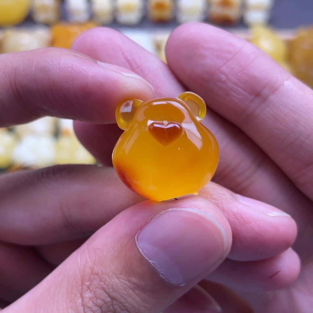 琥珀未镶嵌裸石蜜蜡