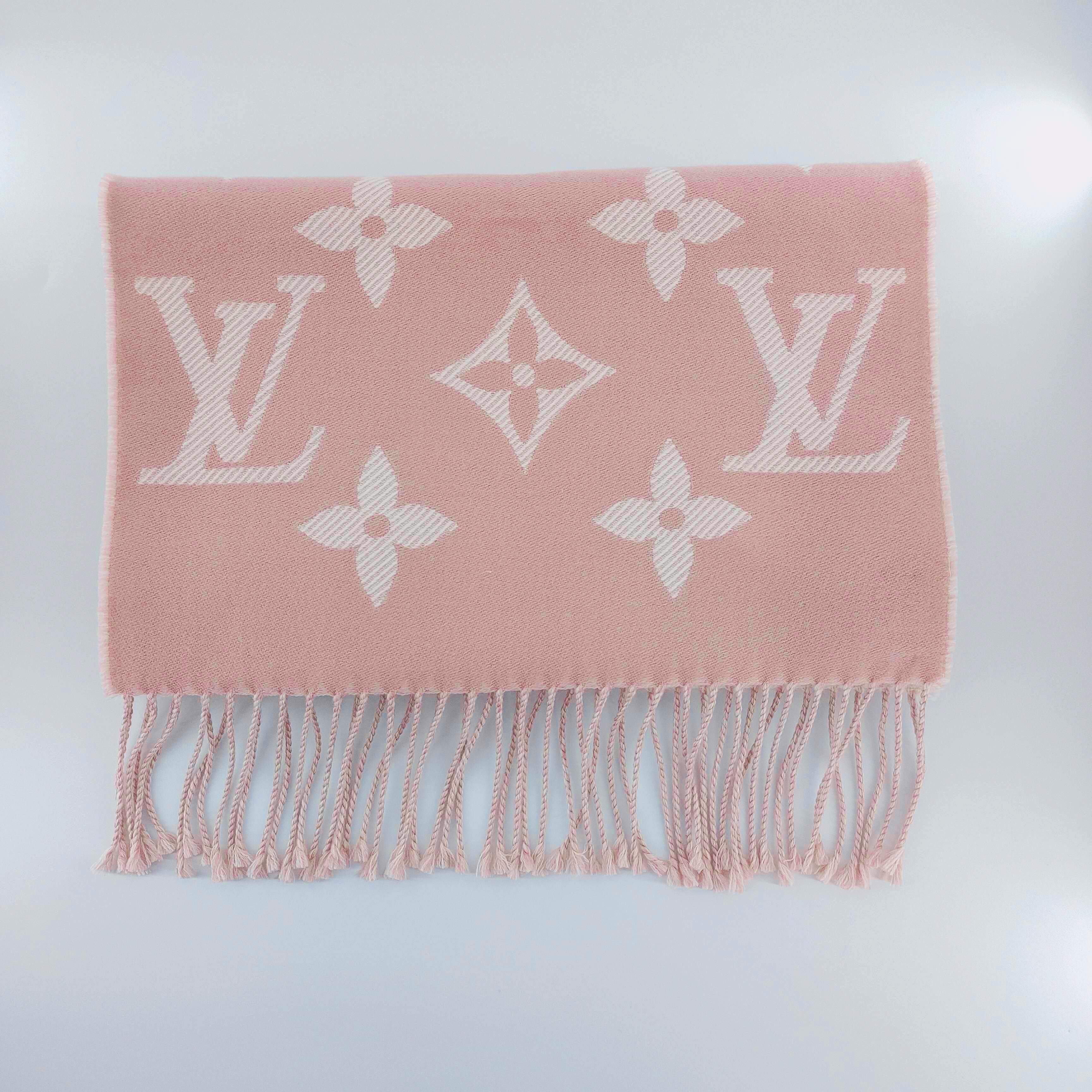 未使用 LouisVuitton/路易威登 002466 羊毛绒线围巾 全新带盒
