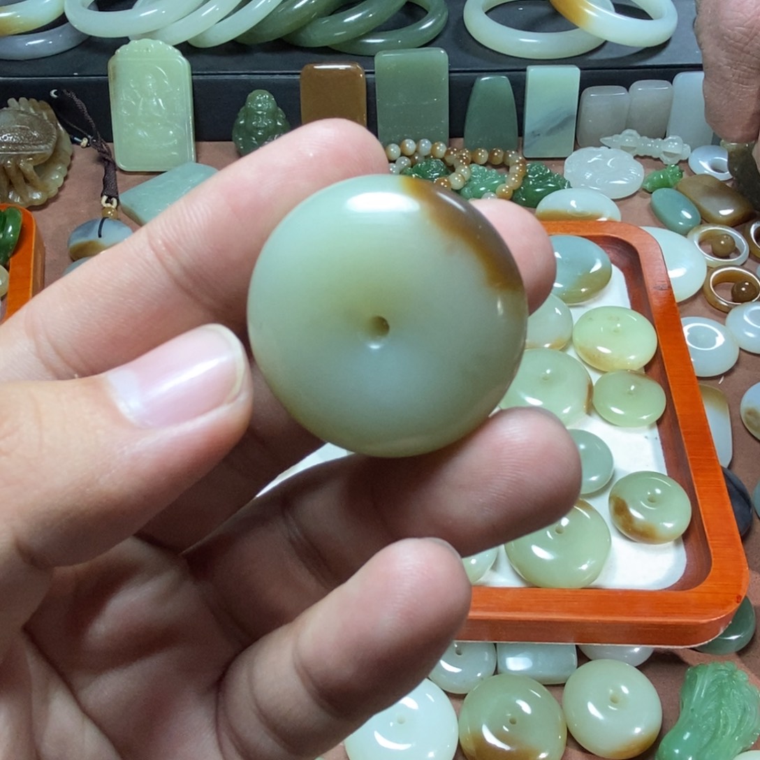 和田玉吊坠(不含链)未镶嵌