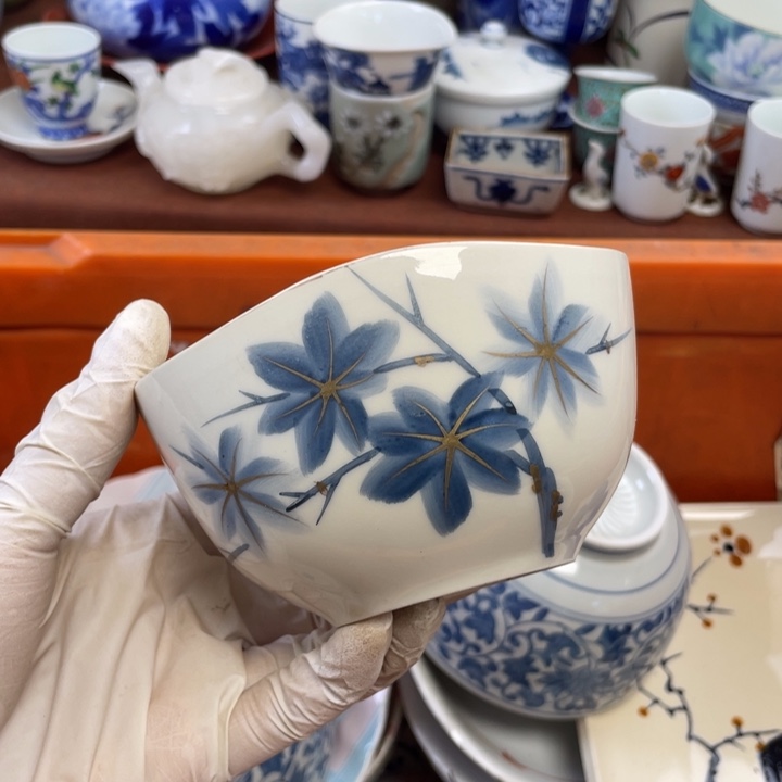 陶他家瓷器真美…开播了