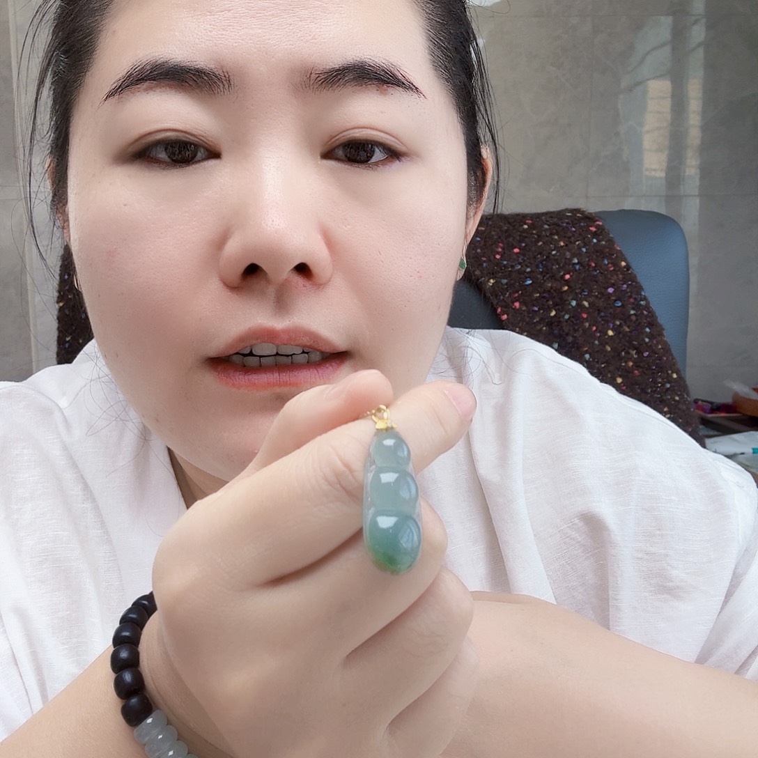 默***翡翠银S925镶嵌颈饰翡翠豆子有纹