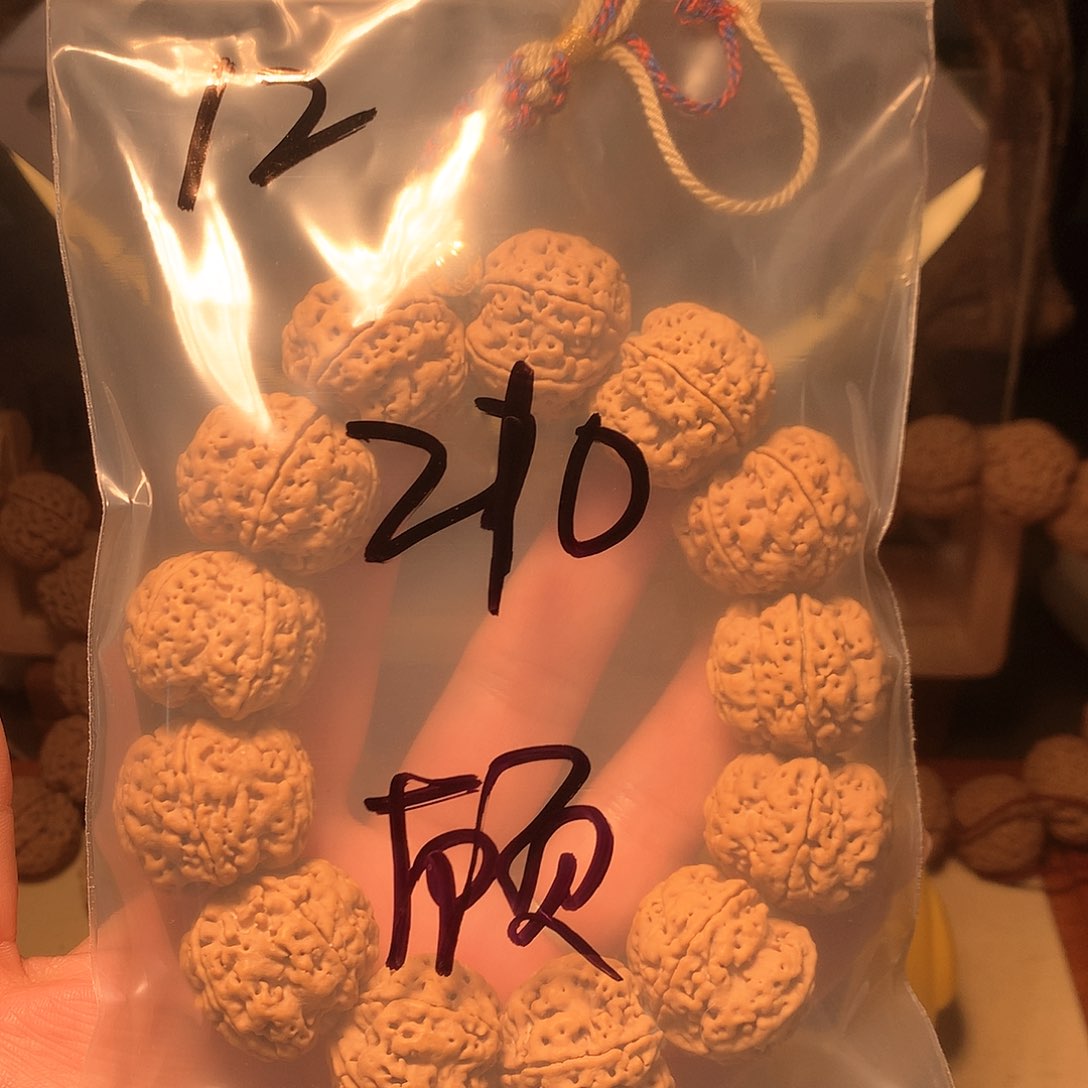 金刚菩提吊坠顾*爷12。            