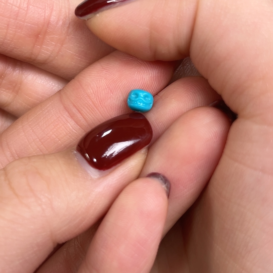 H***W绿松石未镶嵌颈饰