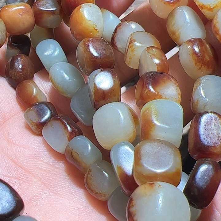 和田玉（糖玉）未镶嵌颈饰れ*?