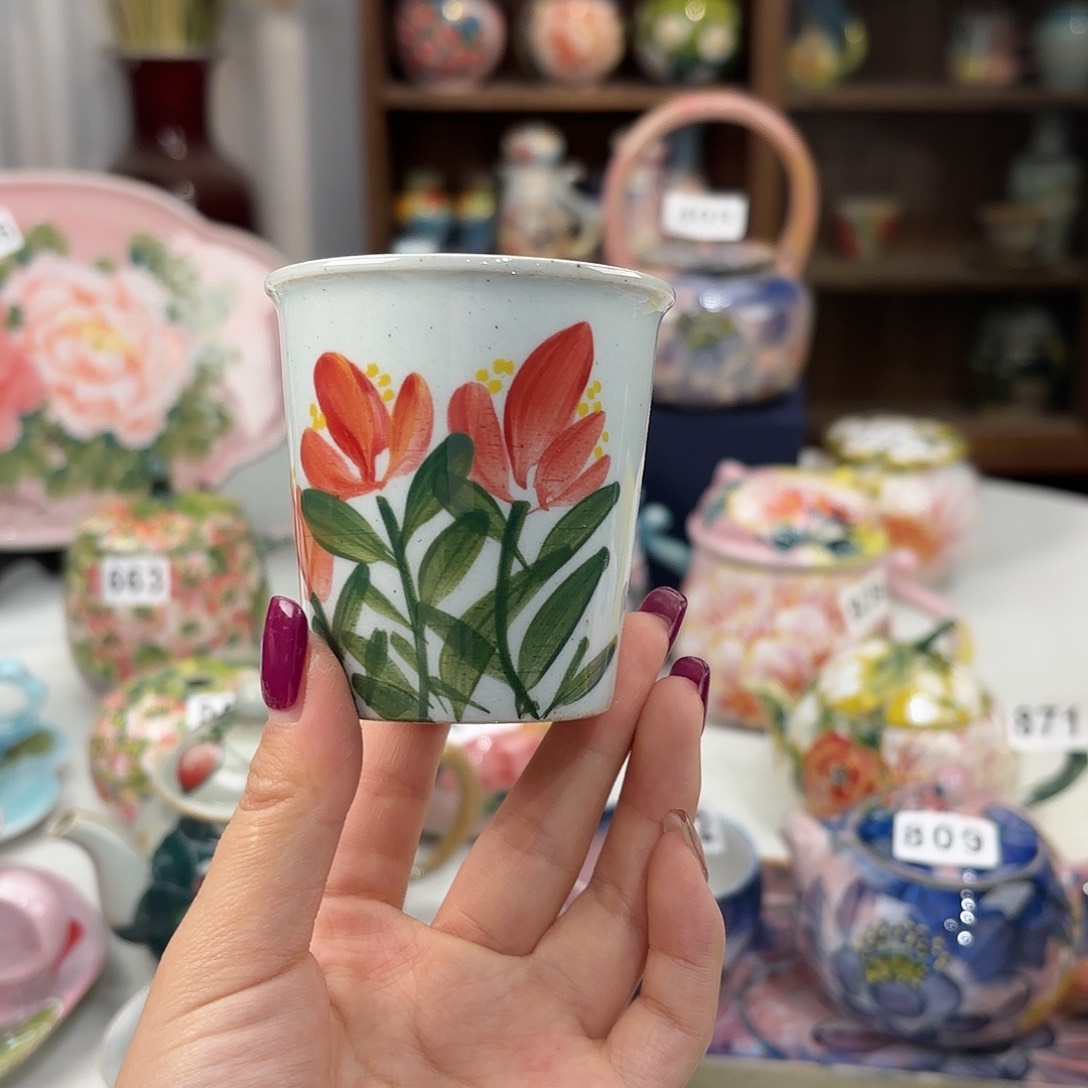 瓷片bhhhhhhhggfggggggn