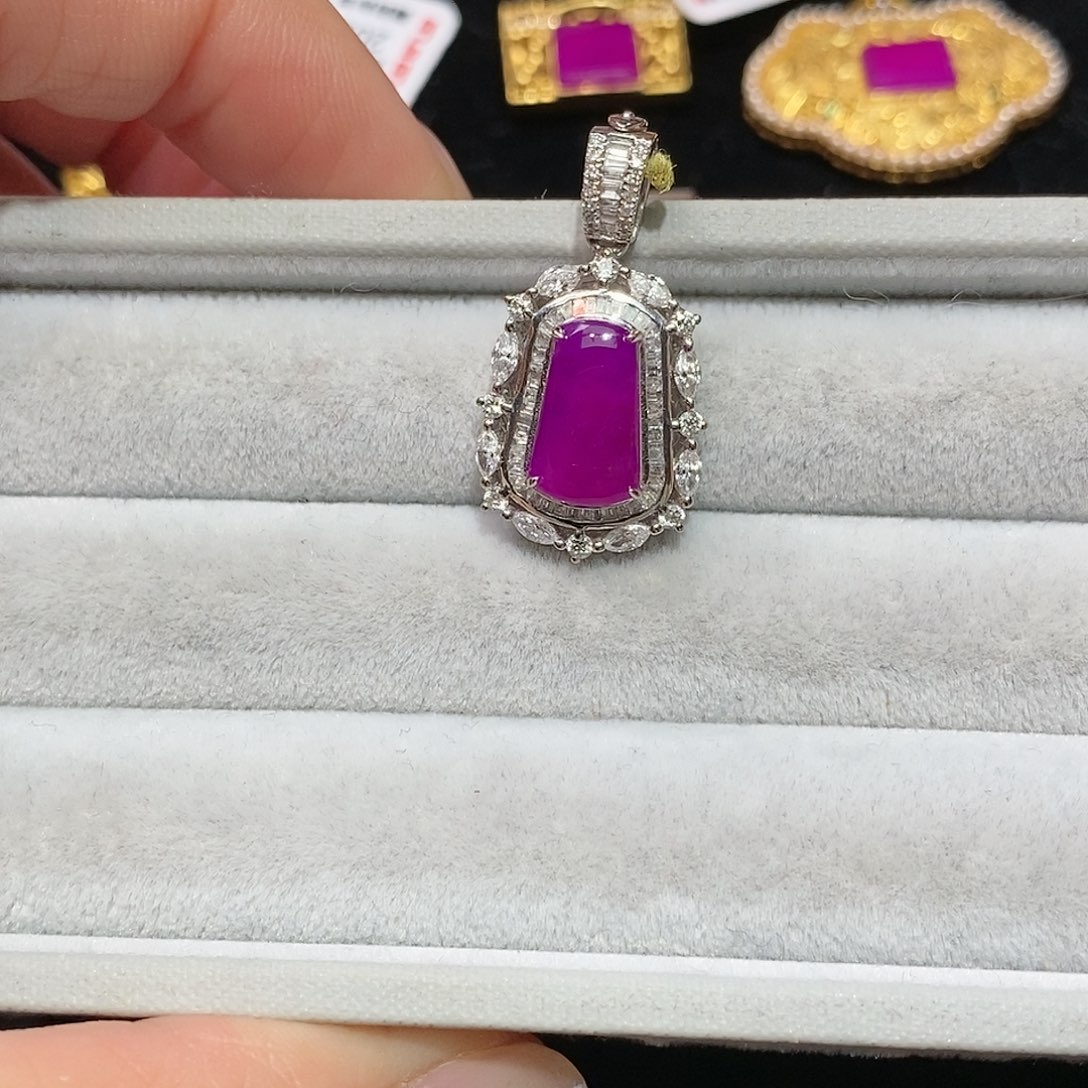 苏纪石（舒俱来）18K金镶嵌吊坠(不含链)