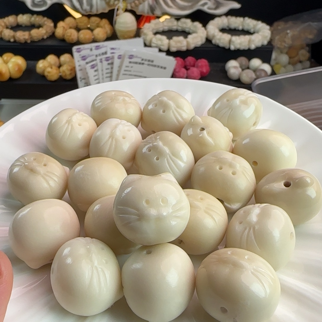 手串菩提根/象牙果微瑕疵白色猫咪头3颗