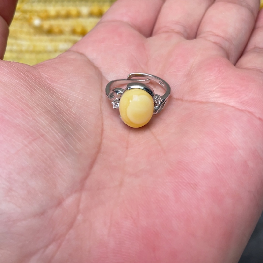 蜜蜡裸石银S925镶嵌蜜蜡戒指