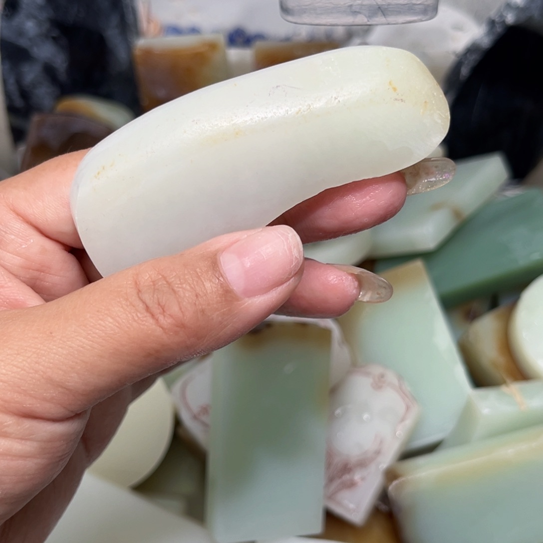 未镶嵌和田玉挂件定制和田玉老*