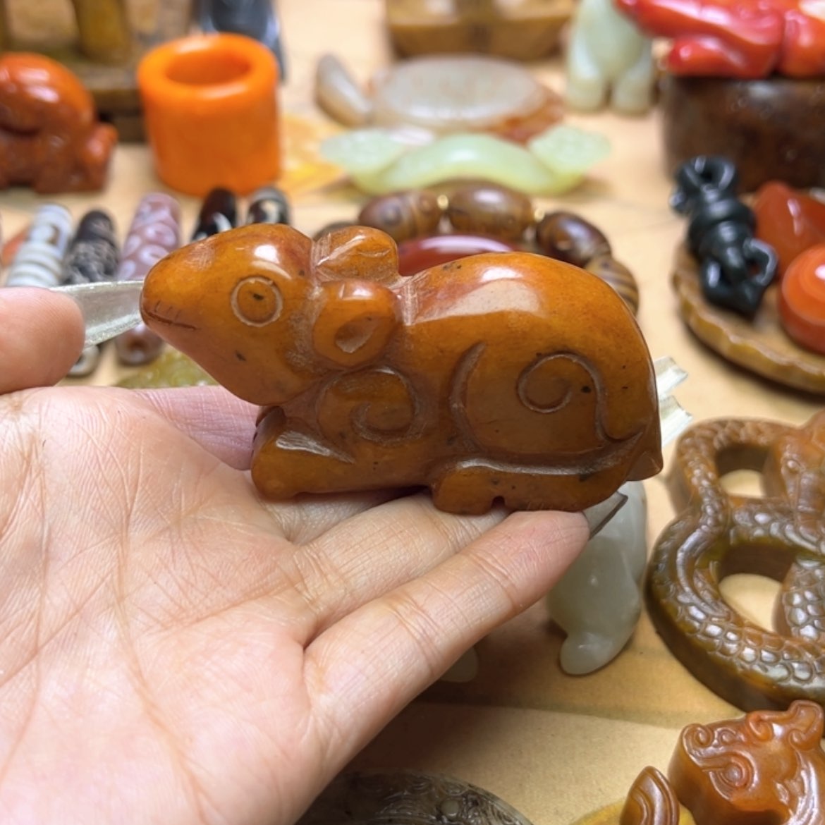【闪购商品】蛇纹石玉颈饰未镶嵌