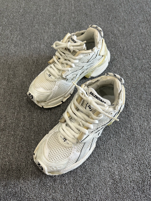 95新 Balenciaga/巴黎世家 runner 白色 39 老爹鞋 