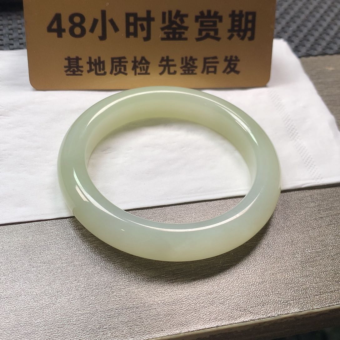 颈饰未镶嵌和田玉57.8微纹