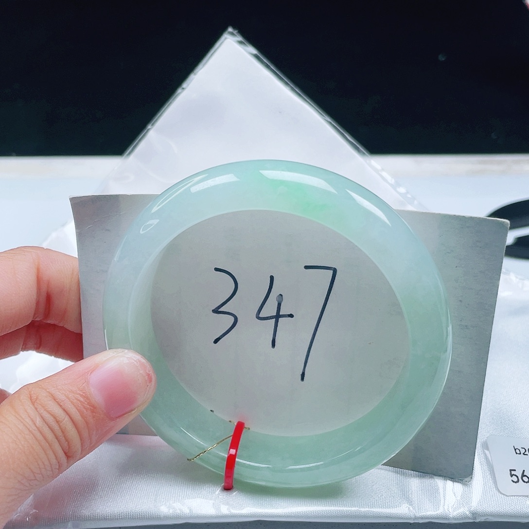 翡翠未镶嵌手镯56+正圈