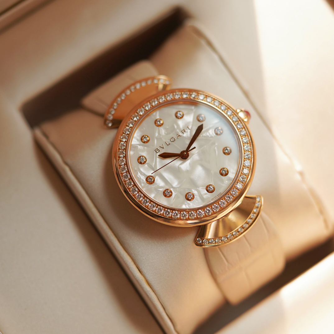 99新 BVLGARI/宝格丽 DIVAS’ DREAM系列 37mm表径 单表 带盒子  