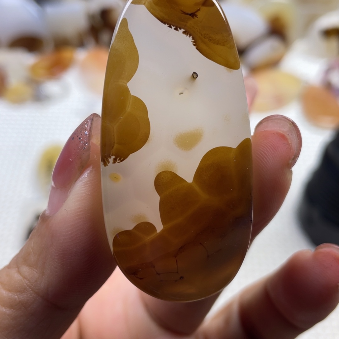 玛瑙/玉髓未镶嵌颈饰