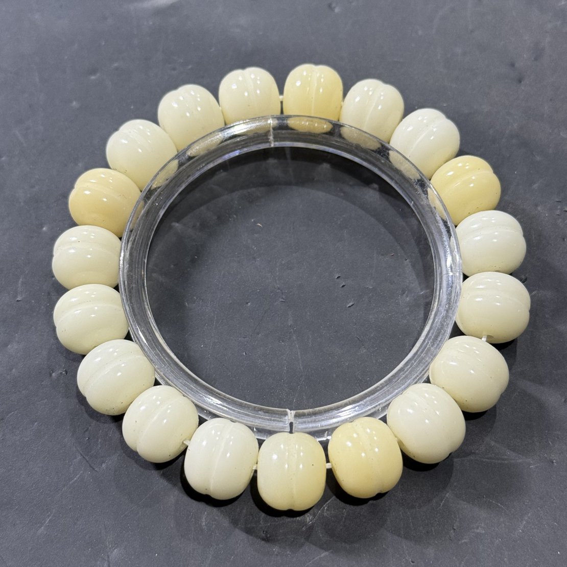 E18 菩提汉堡珠1.2cm单圈手串