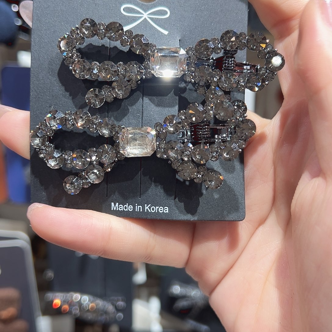 皮质铁合金蝴蝶结钻鸭夹