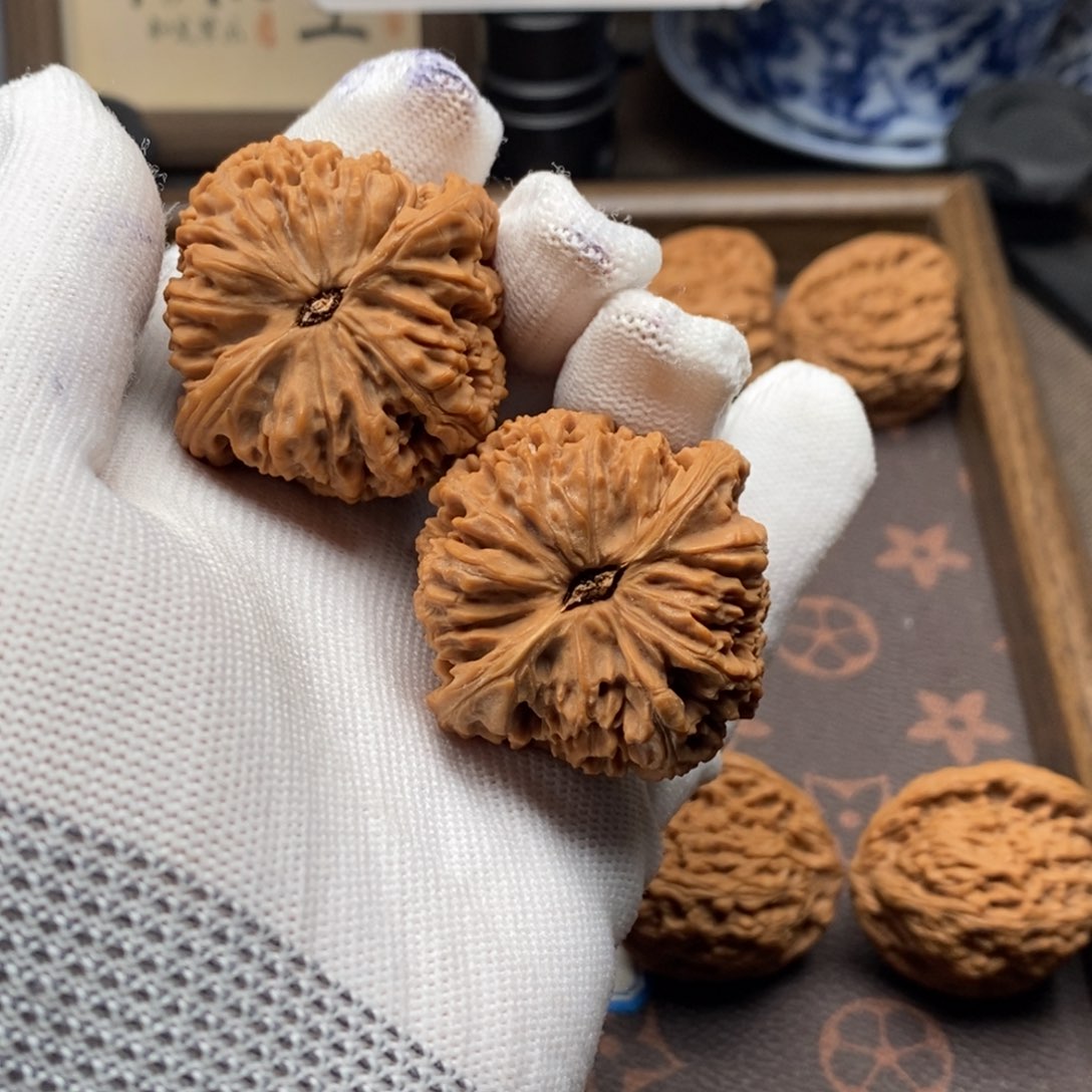 把件文玩核桃后*客南疆42色差