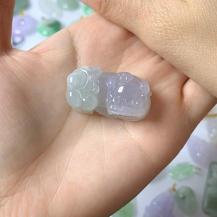 小***仔翡翠未镶嵌颈饰翡翠88