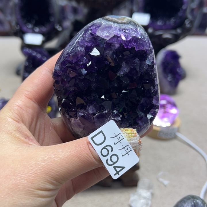 大型摆件（非配饰）紫晶未镶嵌