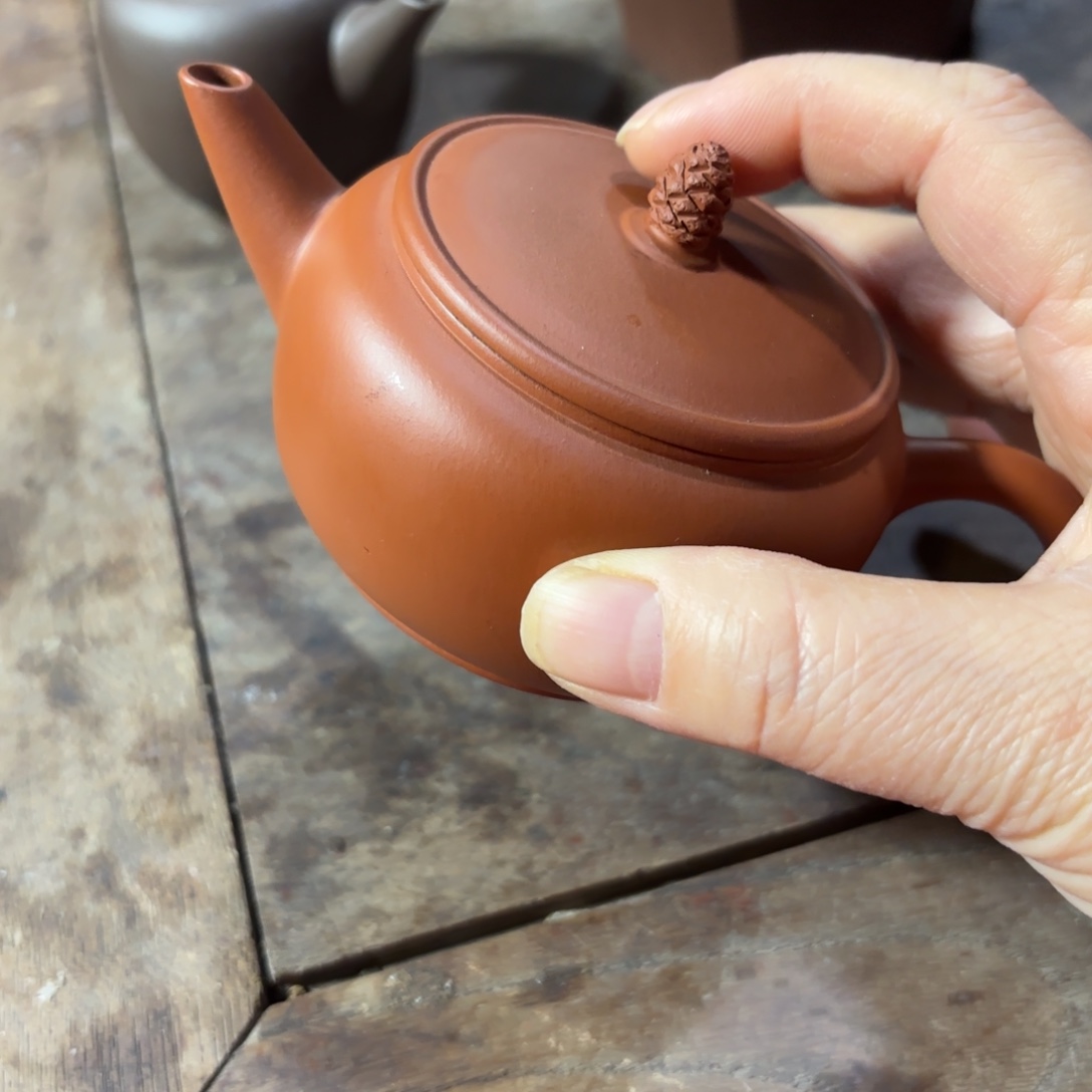 节***꧂紫砂茶壶紫砂之光和玉山大教堂都很不错