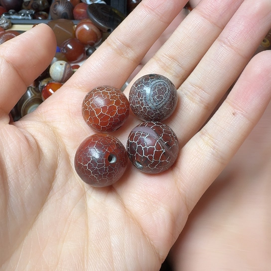 章***，玛瑙/玉髓未镶嵌满30包邮