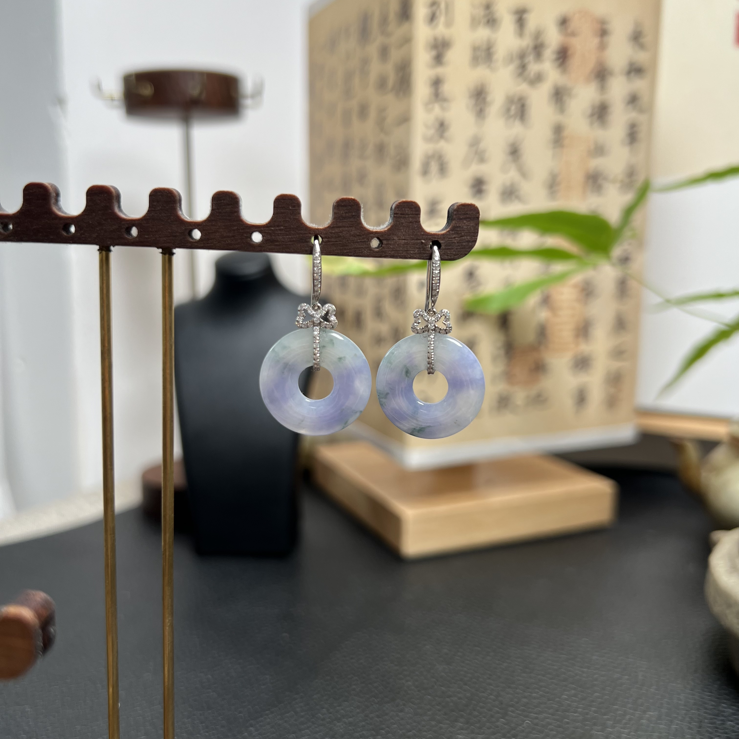 紫罗兰飘花翡翠A货耳环甜甜圈