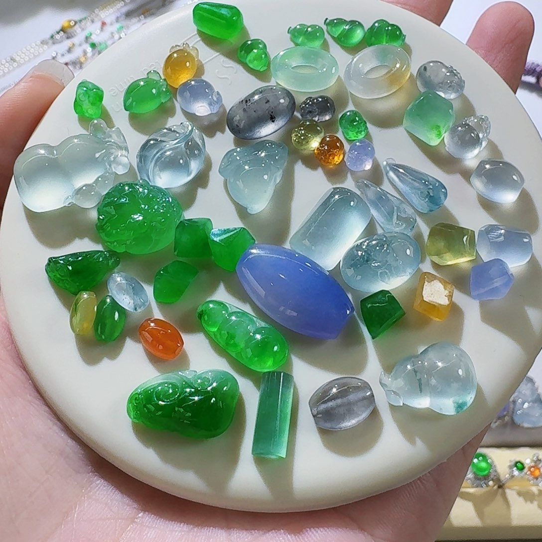 翡翠颈饰未镶嵌多样性发其一（展示图，勿拍）