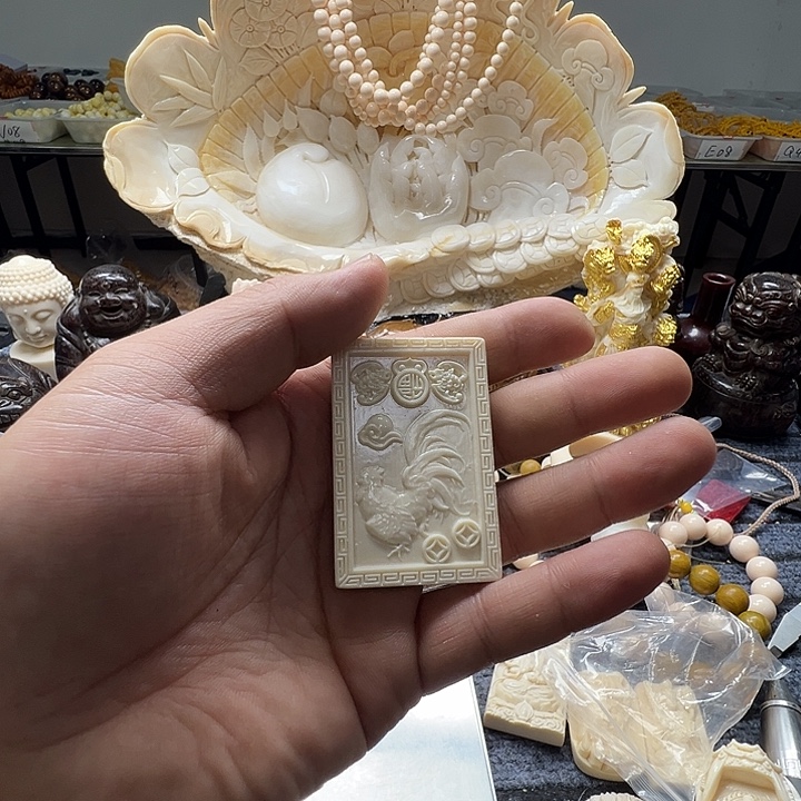 用***3大果紫檀（缅甸花梨）49