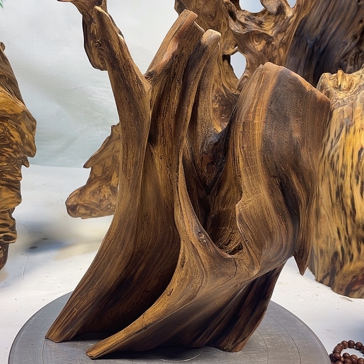 雷***托木直播间一物一拍1件摆件