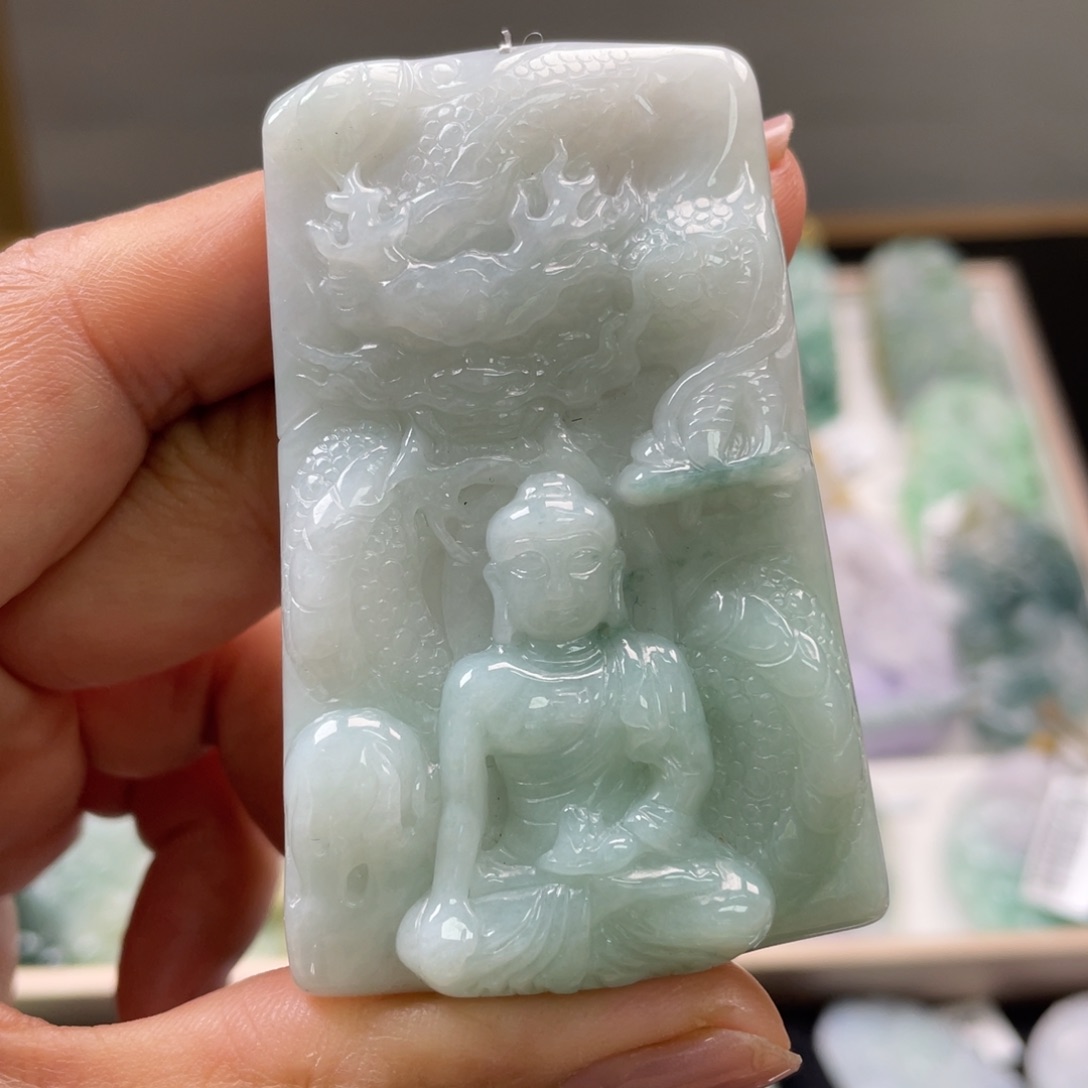 翡翠吊坠(不含链)未镶嵌