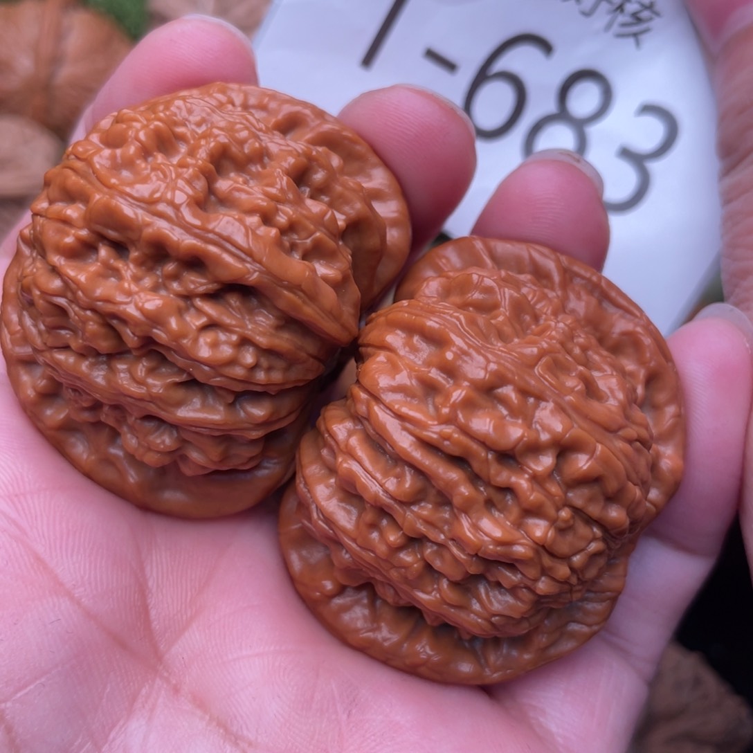 文玩核桃把件精白42